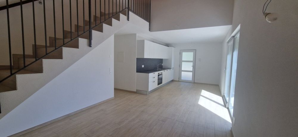 Casa unifamiliare moderna a Osogna - 3.5 locali con giardino - Bild 5