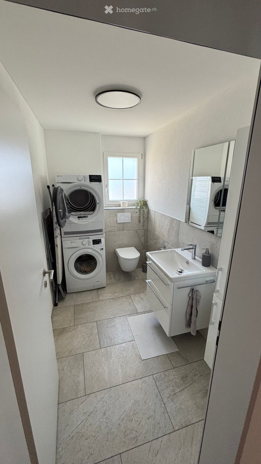 Moderne 4.5-Zimmer-Wohnung 130 m² mit grossem Garten - Bild 2