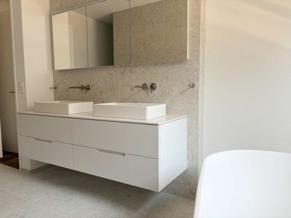 Erstbezug - Grosszügige 3.5 Zimmerwohnung mit Seesicht - Bild 4