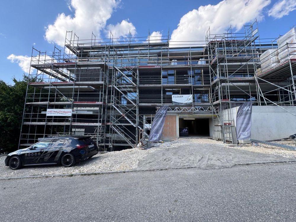 Spacieux 5.5 pièces avec balcon couvert orienté sud-ouest - Bild 1