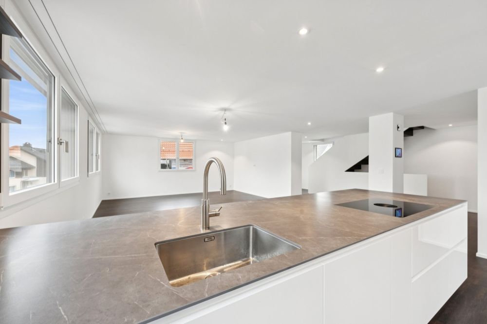 Ein aussergewöhnliches Zuhause mit viel Raum zum Leben - Küche/Wohnzimmer 1.OG