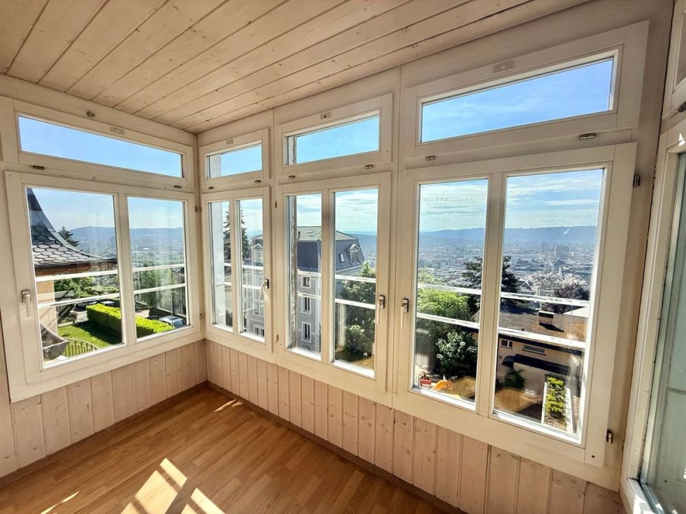 Magnifique appartement 2.5 pièces entièrement rénové - cadre moderne avec vue dégagée - Bild 8