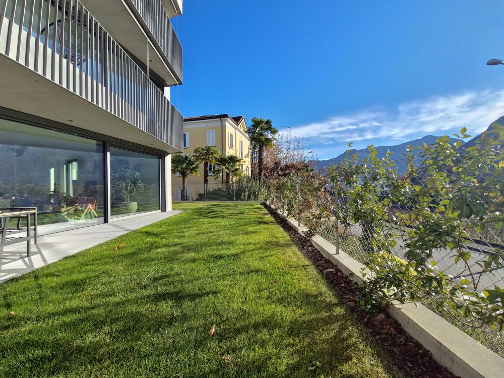 ESCLUSIVO 4.5 LOCALI AL PIANO TERRA CON GIARDINO PRIVATO A GENTILINO - Bild 1