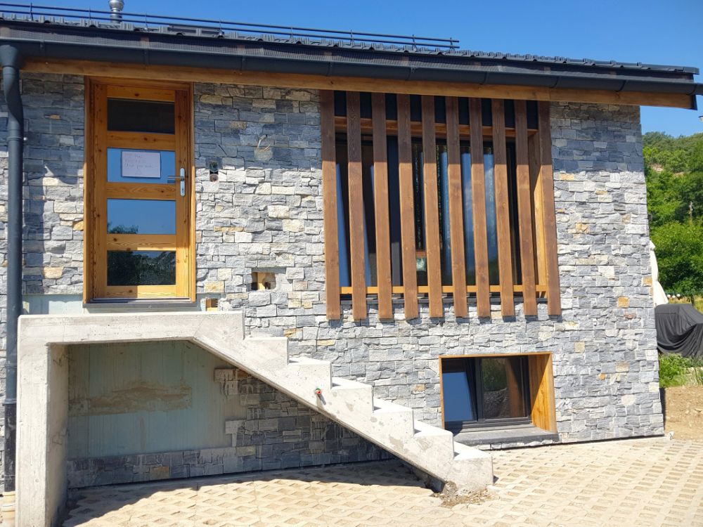 MAISON DE CHARME ÉCOLOGIQUE NEUVE AVEC JARDIN, PARKINGS BELLE VUE - Bild 6