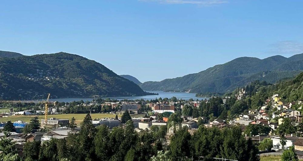 Elegante  3.5 locali  con splendida vista lago - Bioggio - Residenza Aurora - Bild 1