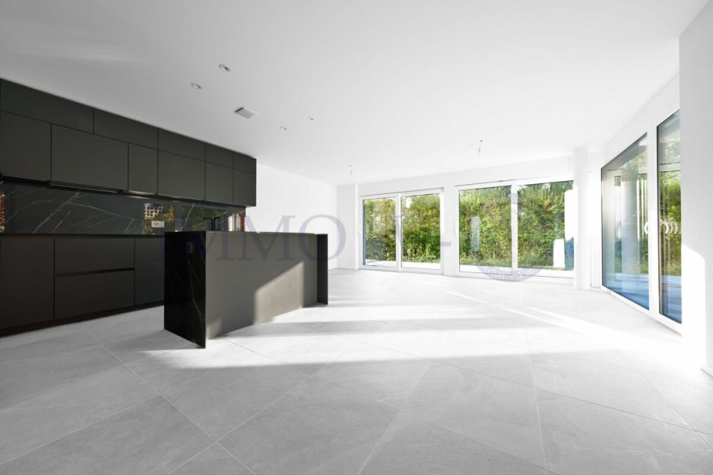 NEUVE DE STANDING AVEC TERRASSES IDEALEMENT SITUEE - Bild 1