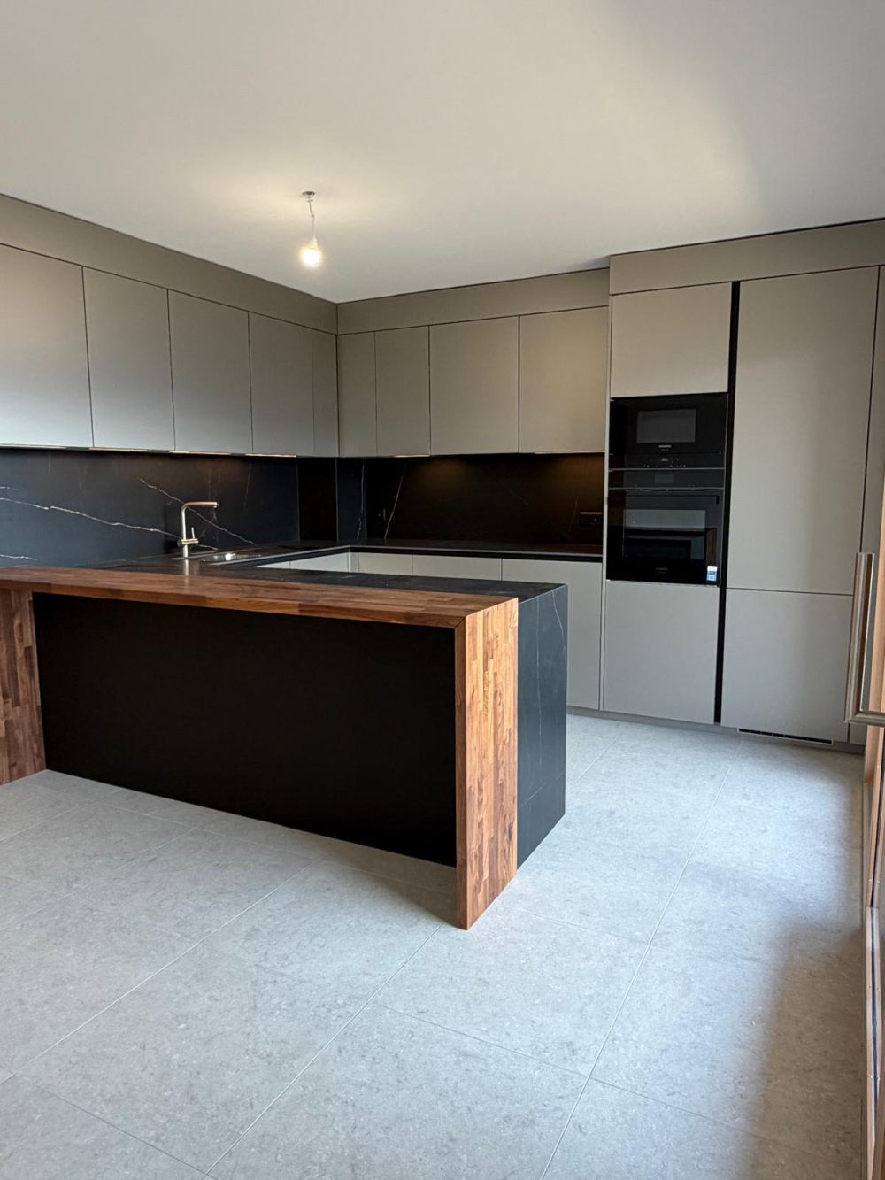 Magnifique appartement neuf 4.5 pièces à louer avec vue panoramique à Crans-Montana - Bild 3
