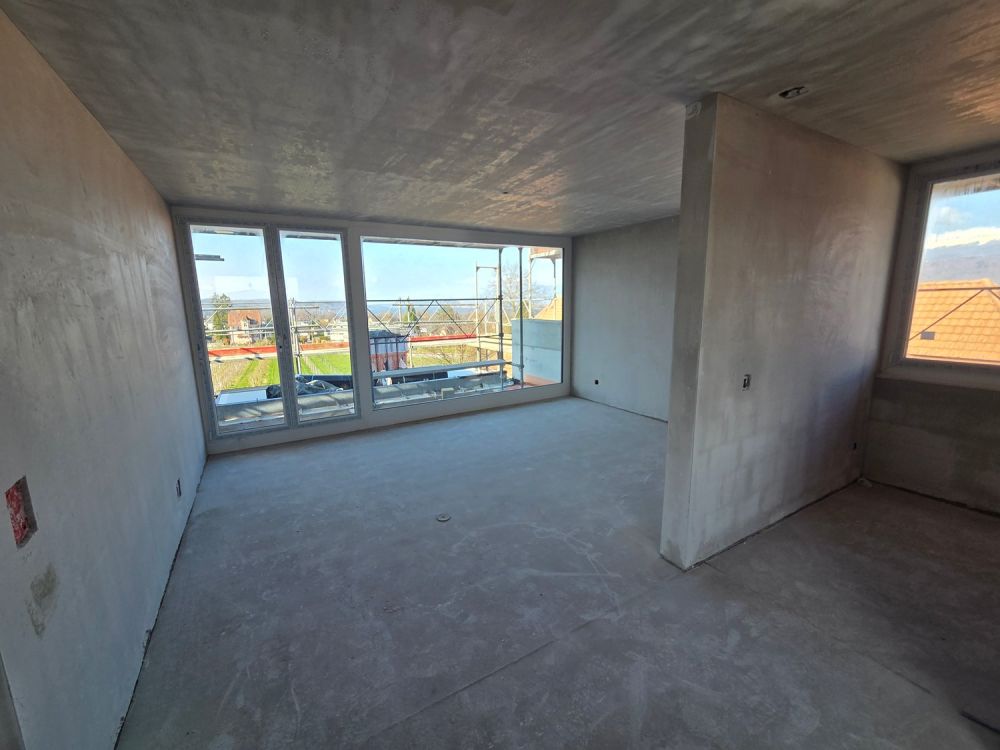 Exklusive 4-Zimmer-Attikawohnung mit Seesicht - Bild 1