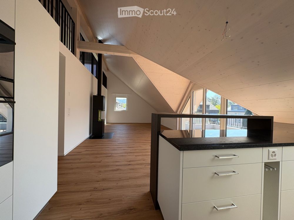 Erstvermietung: 4.5-Zimmer Dachwohnung mit Wohngalerie in Thierachern - Bild 10