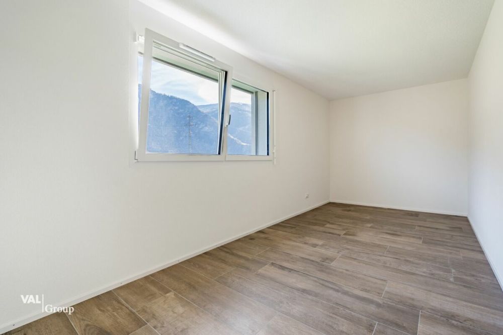 Élégant 3.5 pièces neuf avec terrasse, jardin et place de parc - Bild 6