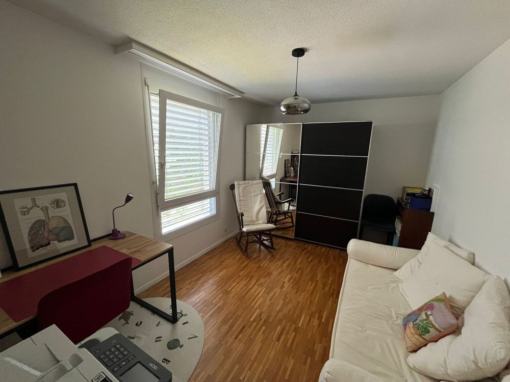 Appartement de 4.5 pièces avec balcon et belle vue à Lutry (sous-location de durée déterminée) - Bild 3