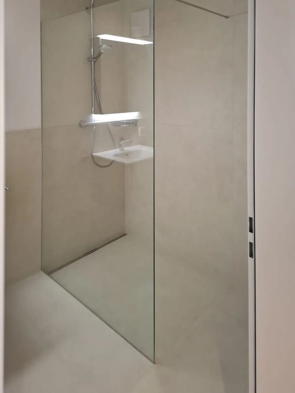 Attikawohnung mit rund 160 m² Dachterrasse, Bezug per 1. März 2027 - Bild 9