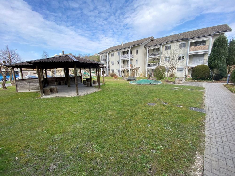 3.5 Zi-Wohnung mit Balkon und Eigenen Waschturm - Bild 1