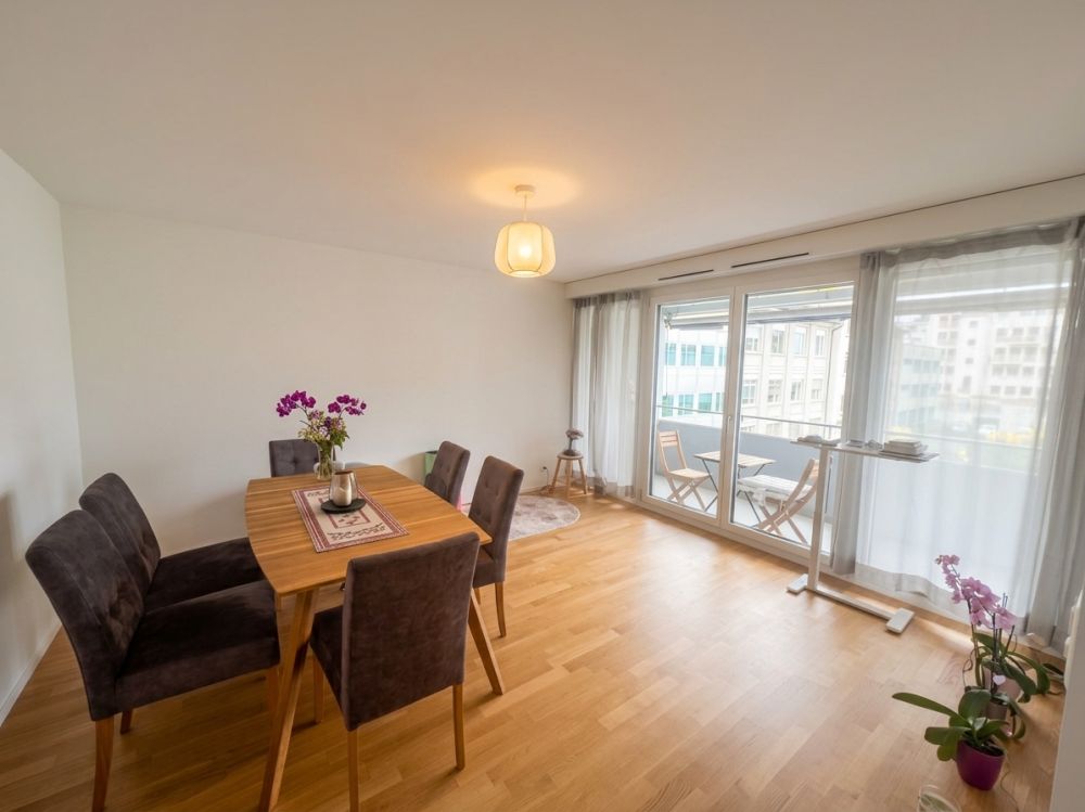 Moderne Wohnung an zentraler Lage - Wohnzimmer Bearbeitet