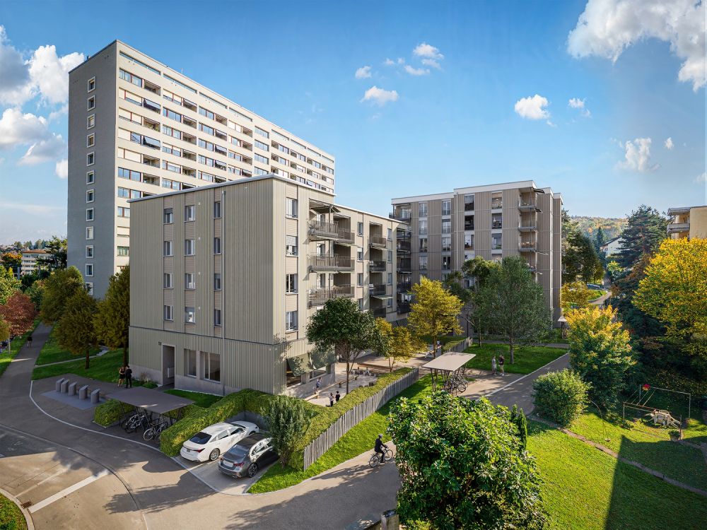 Sonnige Tage, angenehm kühle Wohnung - moderne 2.5-Zimmer-Neubauwohnung - Besucheransicht West