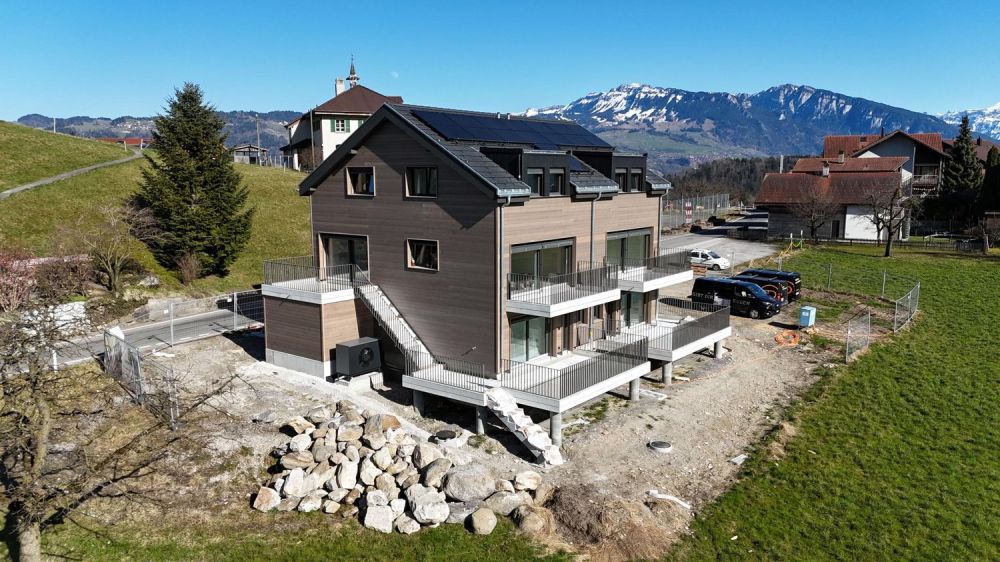 Neubau-Erstvermietung | 5.5-Zimmer DEFH | WF über 140 m² | Unverbaubare Panoramaaussicht - Bild 1