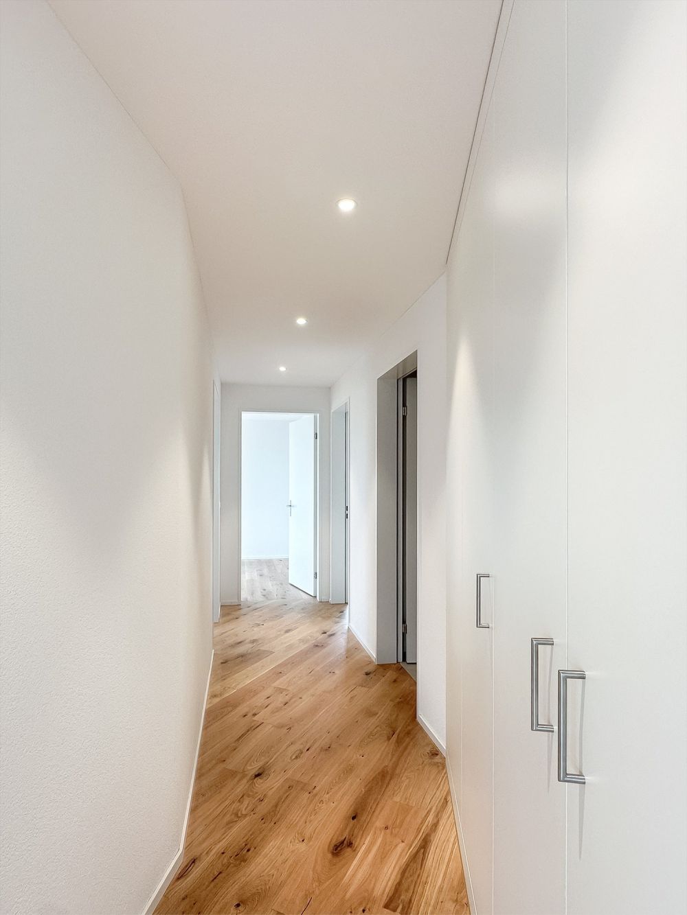 Modern im Neubauquartier wohnen! - Korridor