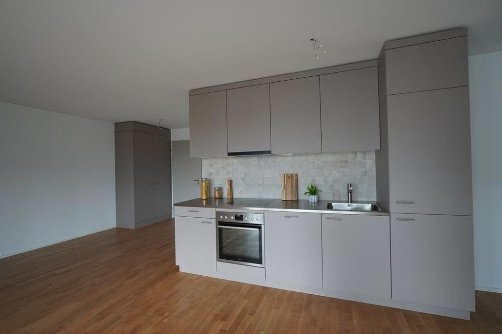 Ihr neues Zuhause nahe Bahnhof Muttenz und FHNW - Küche