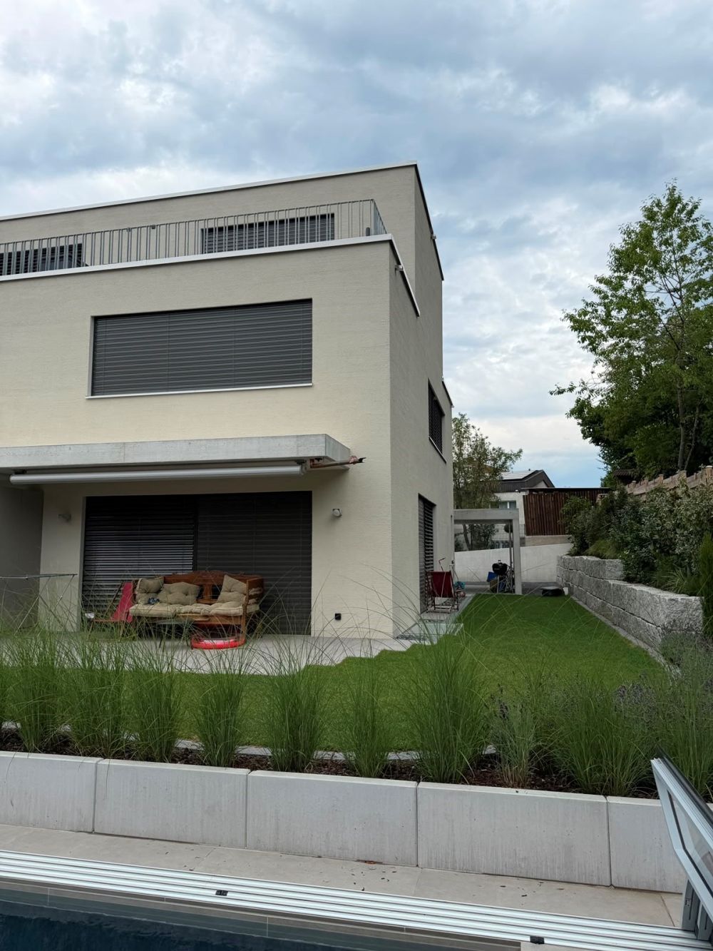 Modernes 6-Zimmer-Doppeleinfamilienhaus in St. Gallen - Bild 1