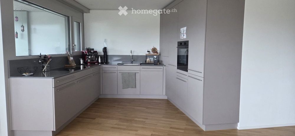 Modernes Zimmer mit privatem Bad & Bergblick - Bild 2