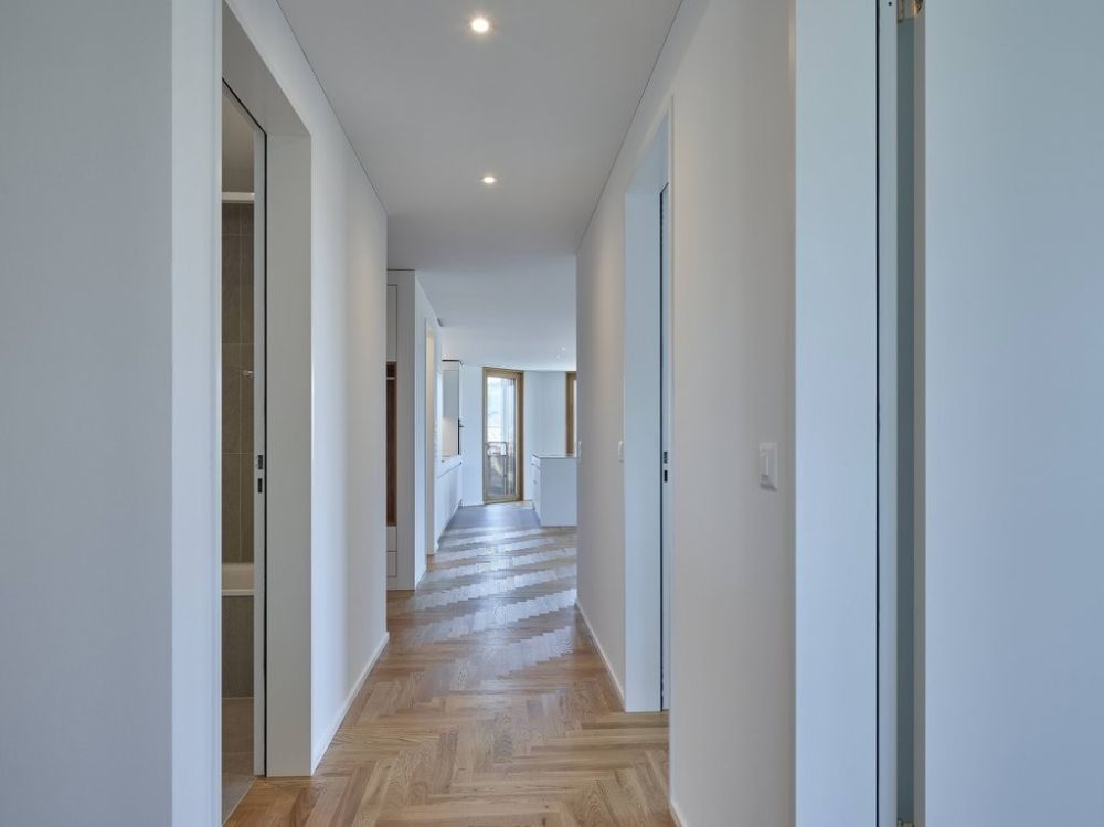 Moderne 5.5 Zimmerwohnung mit Mobilitätskonzept in Sempach Stadt - rogger-ambauen-architekten-pius-amrein-fotografie-luzern-CF050347.jpg