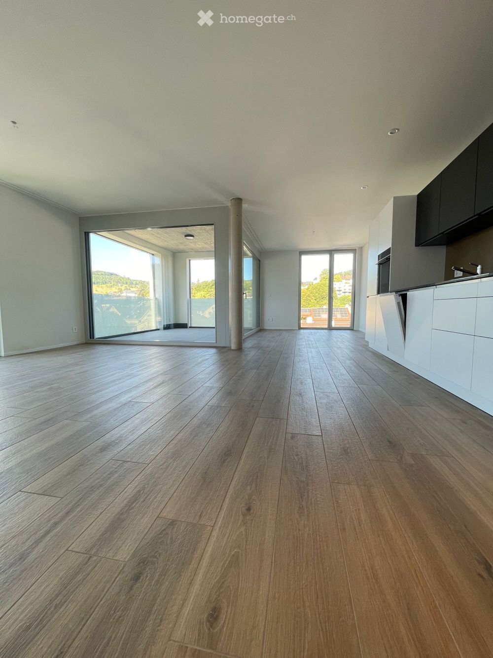 Erstvermietung: hochwertige 3.5-Zimmer-Wohnung mit Loggia in Frenkendorf - Bild 1