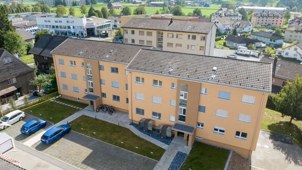 HELLE UND GEMÜTLICHE 4.5 ZIMMER-WOHNUNG IN WATTWIL - Bild 1