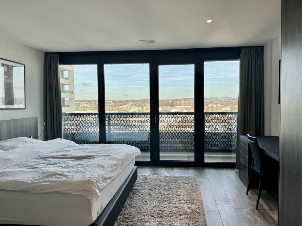 Über den Dächern von Dübendorf - vollständig möblierte Wohnung - Bild 4