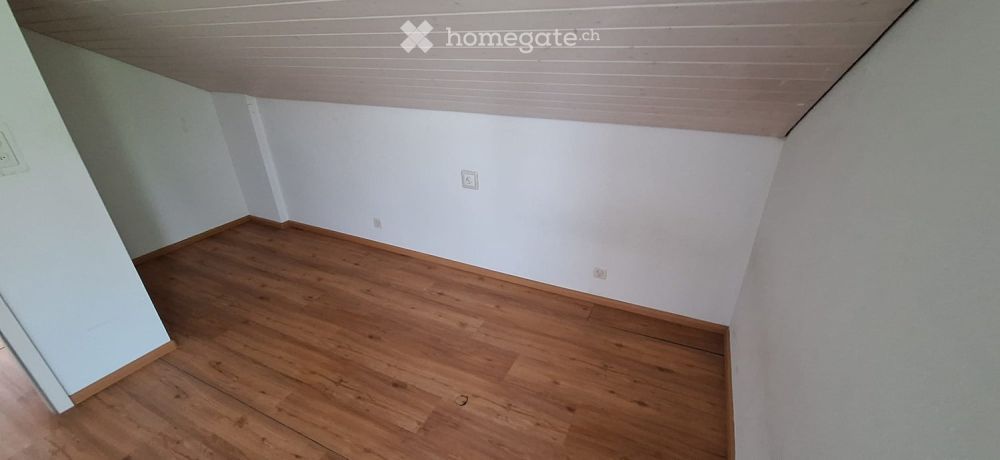Charmantes 5-Zimmer-Haus in Binningen – sofort verfügbar! Für WG's (Studenten) - Bild 5