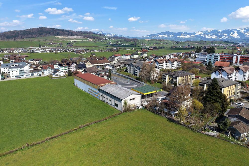 Bauland mit grossem Potential – Nähe Bahnhof, am Grünen mit Weitsicht - Bild 13