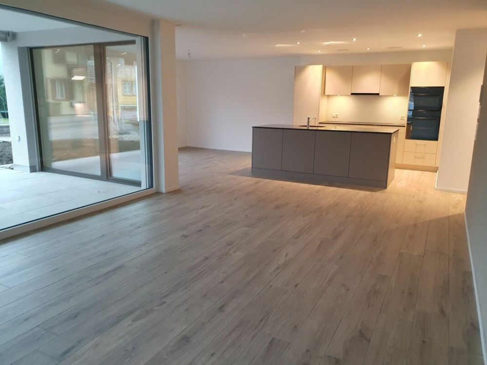 Erstvermietung 109m2: 3.5-EG-Zimmerwohnung inkl. Kellerabteil - Bild 8