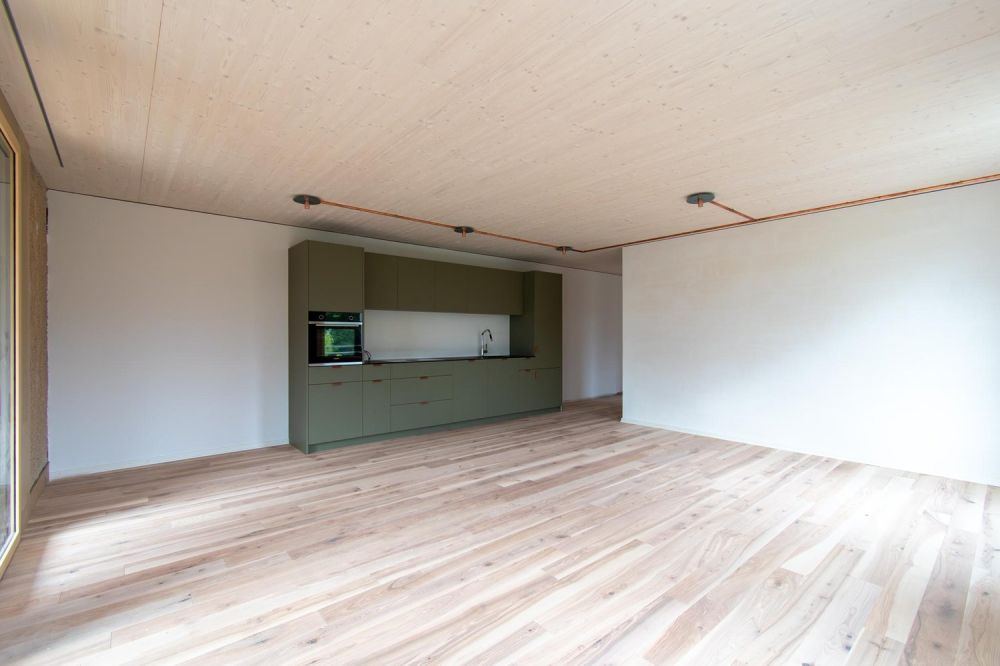 Attraktive 4.5 Zimmer-Wohnung mit Loggia - Bild 2