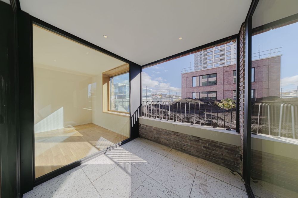 Charmant studio de 49 m² dans une nouvelle construction - B22_04_4200_1.5-loggia_est.jpg