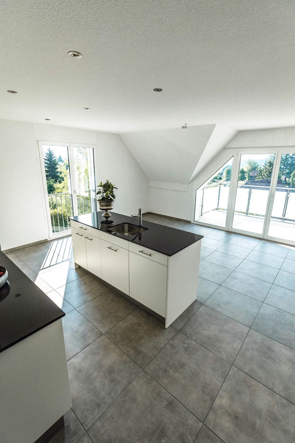 Moderne 4.5-Zimmer-Neubauwohnung mit Balkon in Oberbipp - Bild 2