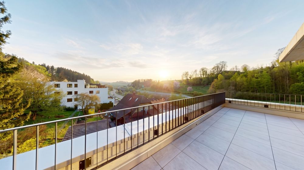 ATTIKAWOHNUNG MIT RIESIGER TERRASSE IN THÖRISHAUS - Bild 3