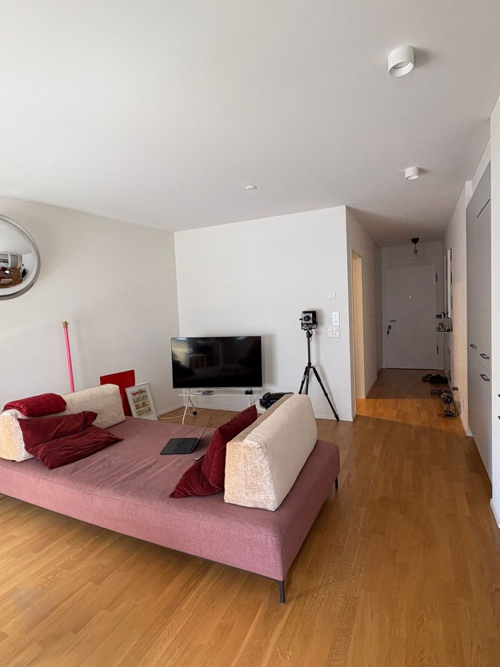 Helle 2.5-Zimmer-Wohnung mit Balkon nahe dem Rhein – Nachmieter gesucht - Bild 5