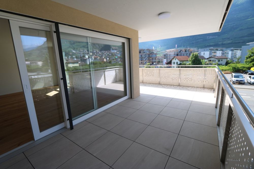 Appartement neuf de 3.5 pièces avec balcon et vue sur les montagnes à Saxon - Bild 2