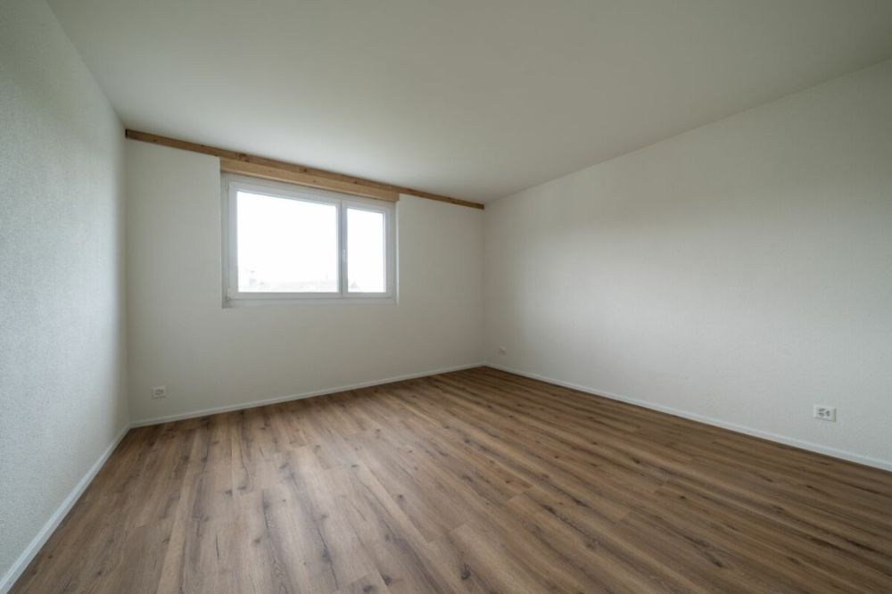 Exklusive 4.5-Zimmer-Attikawohnung mit ca. 163 m² Sonnenterrasse - Erstbezug im Neubau - Bild 11