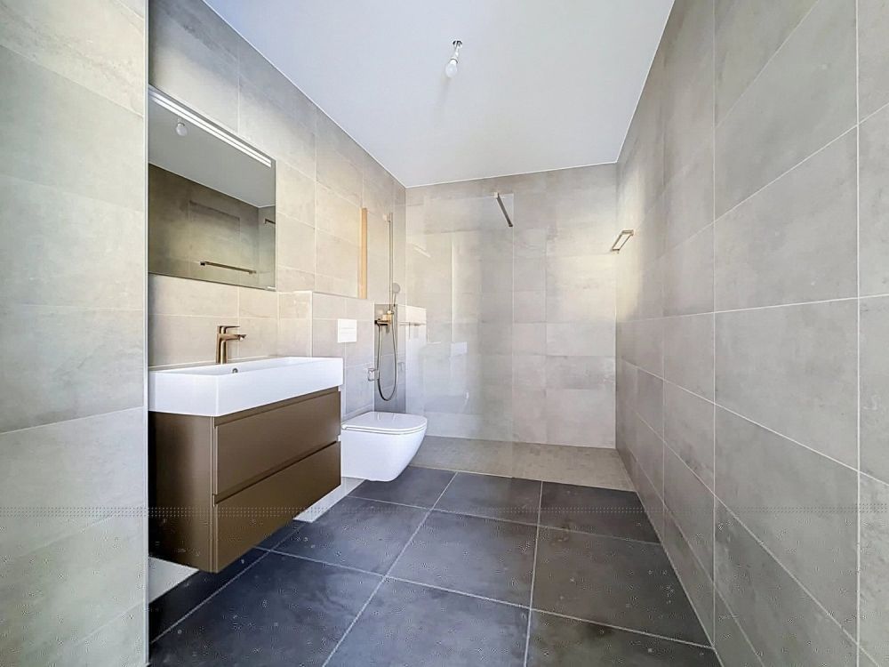 Helles 2.5-Zimmer-Wohnung im 2. Stock mit großer Terrasse - Alegria-Promotion in Uvrier - Bild 7