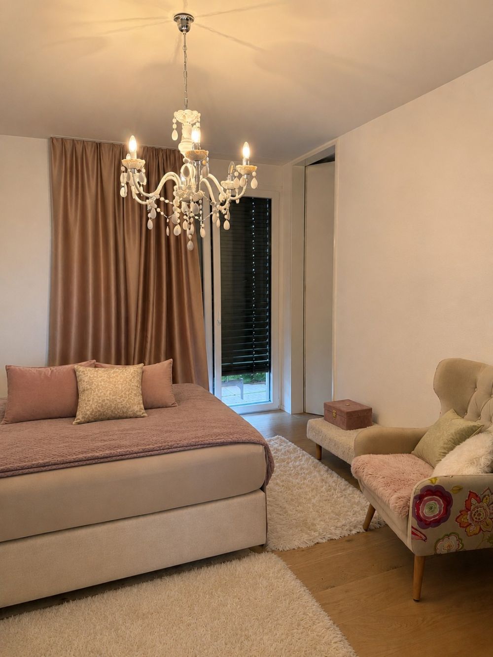Grosszügige 4.5-Zimmer-Attikawohnung  149 m² Wohnfläche & 110 m² Terrasse - Bild 12