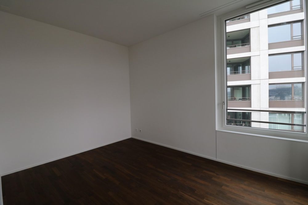 Schöne 2.5-Zimmerwohnung mit Panoramablick - Bild 4