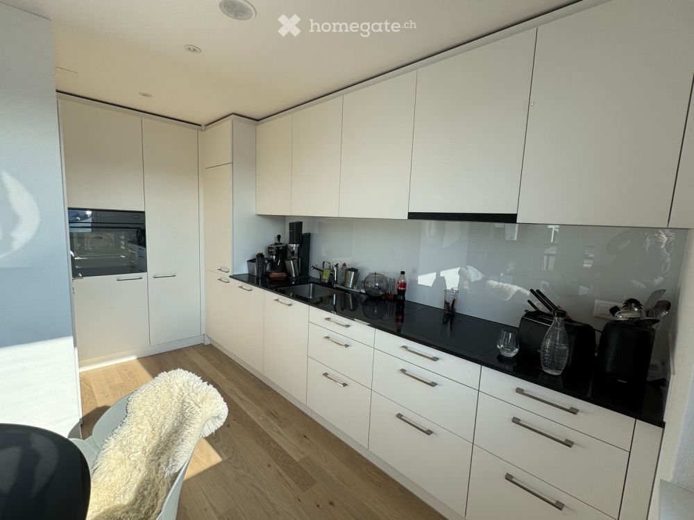 Helle & Moderne 2.5 Zi.-Neubauwohnung in Neuhausen am Rheinfall - Balkon & Weitsicht inklusive - Bild 2