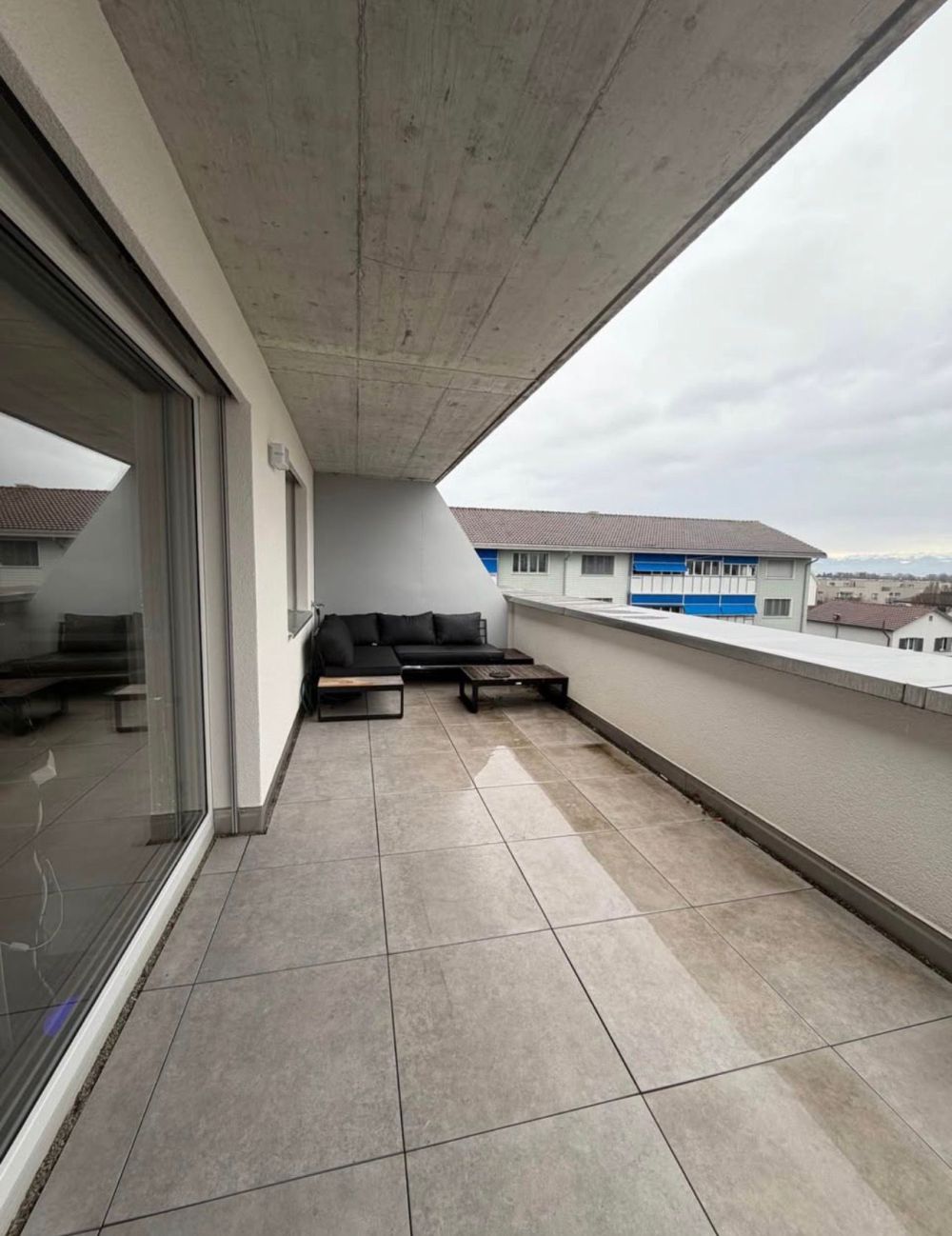 Moderne 2-Zimmer-Dachwohnung in Romanshorn – Neubau 2024 - Bild 1