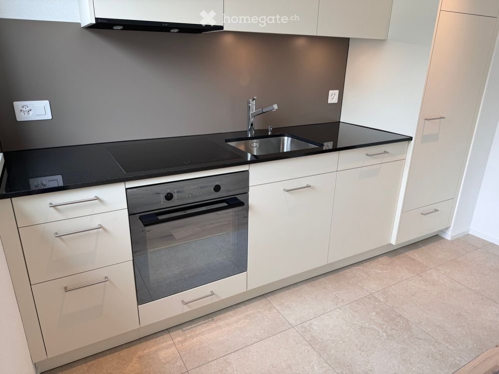 Kernsanierte Wohnung an TOPLAGE in Basel - Bild 4