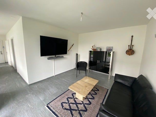 Schöne Wohnung mit Gartensitzplatz - Bild 3