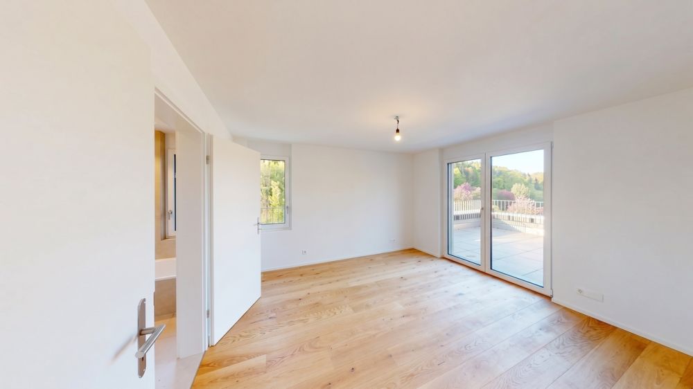 ATTIKAWOHNUNG MIT RIESIGER TERRASSE IN THÖRISHAUS - Bild 9