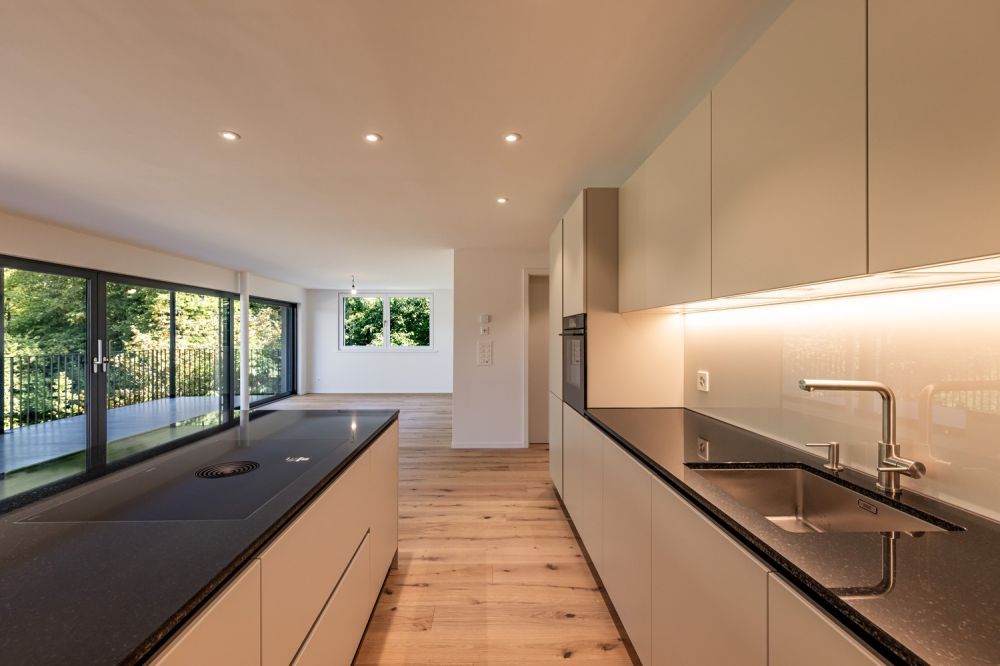 3.5 Zimmer-Neubau-Wohnung im Gwatt - Bild 3