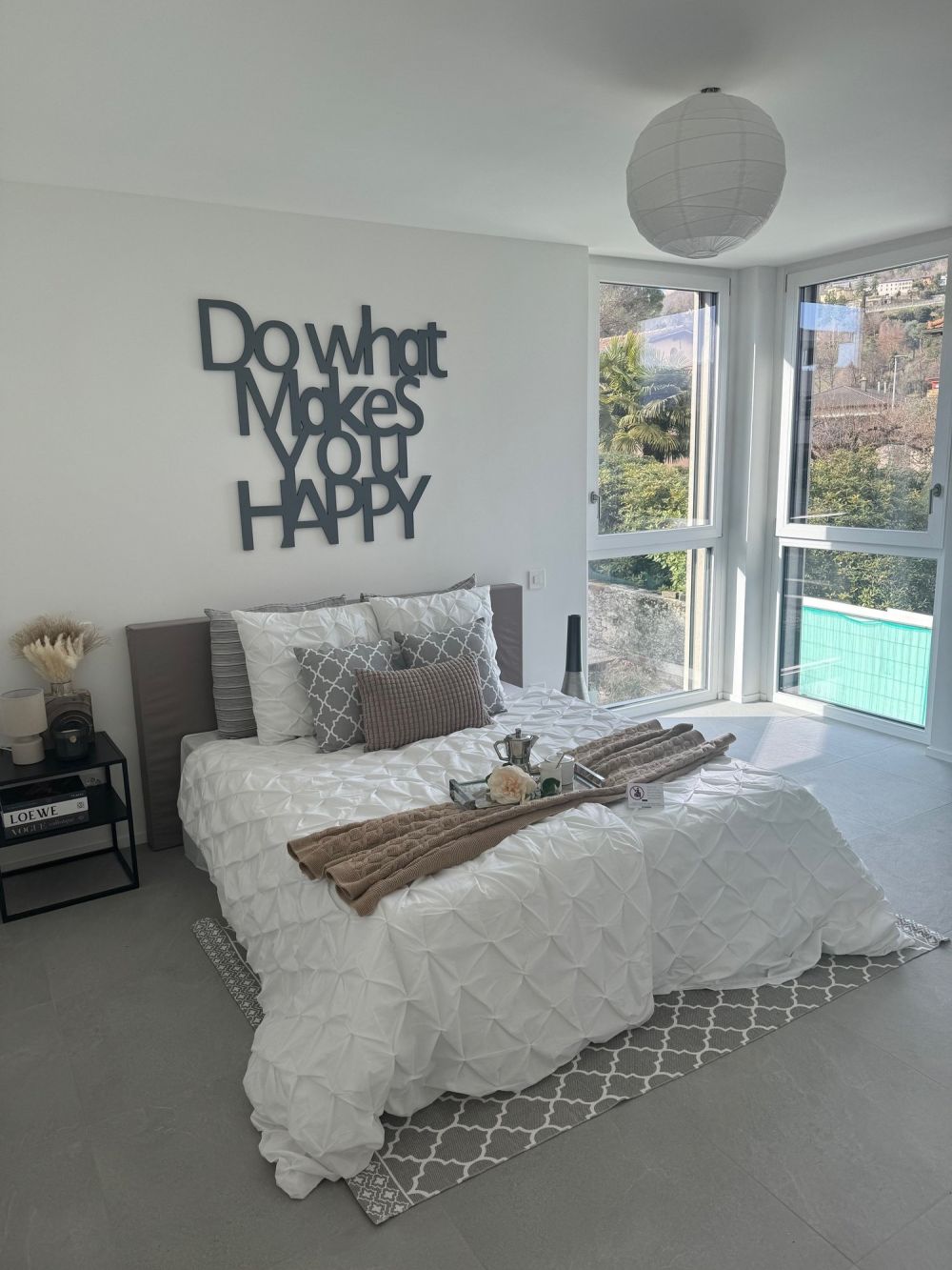 Elegante appartamento 2.5 locali con grande giardino privato (prima locazione) - Bild 1