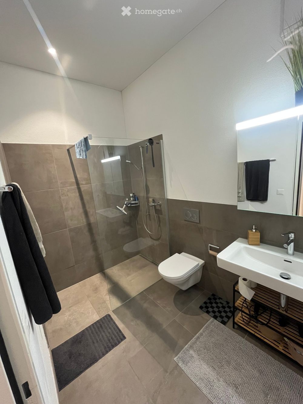 Moderne 2.5-Zimmer-Neubauwohnung im Erdgeschoss in Muri AG - Bild 4