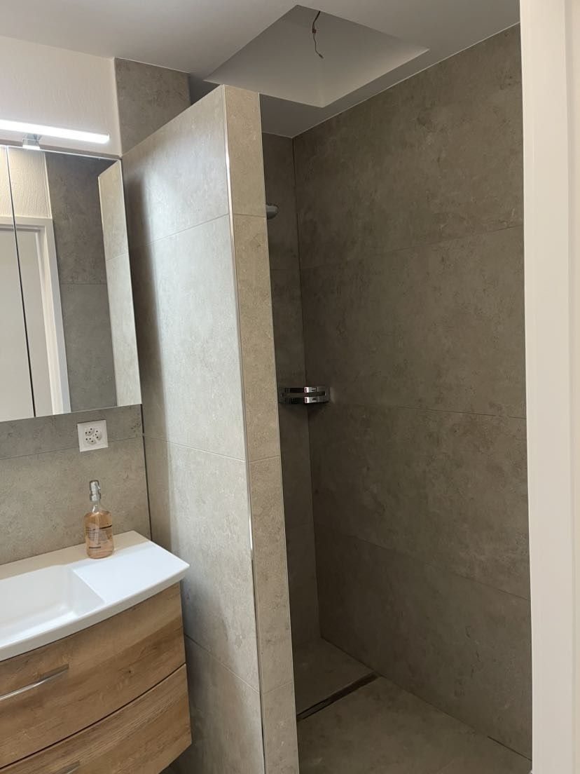 3,5-Zimmer-Wohnung im Zentrum von Wil SG - Dusche